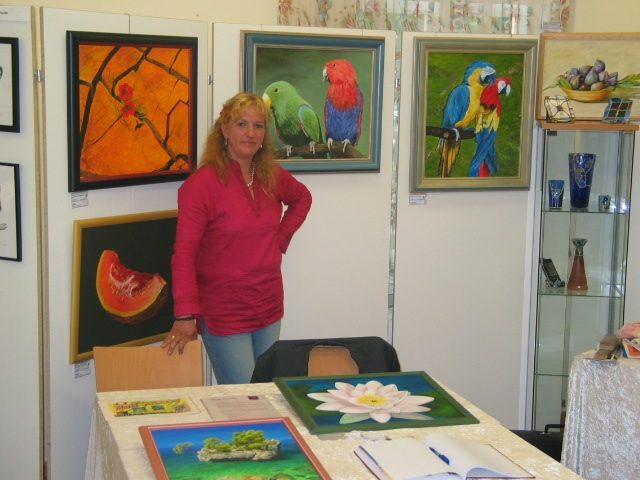 Maria Stransky bei der Ausstellungeröffnung 